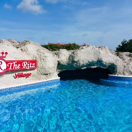 The Ritz Village (Adults Only) Вилемстад Екстериор снимка