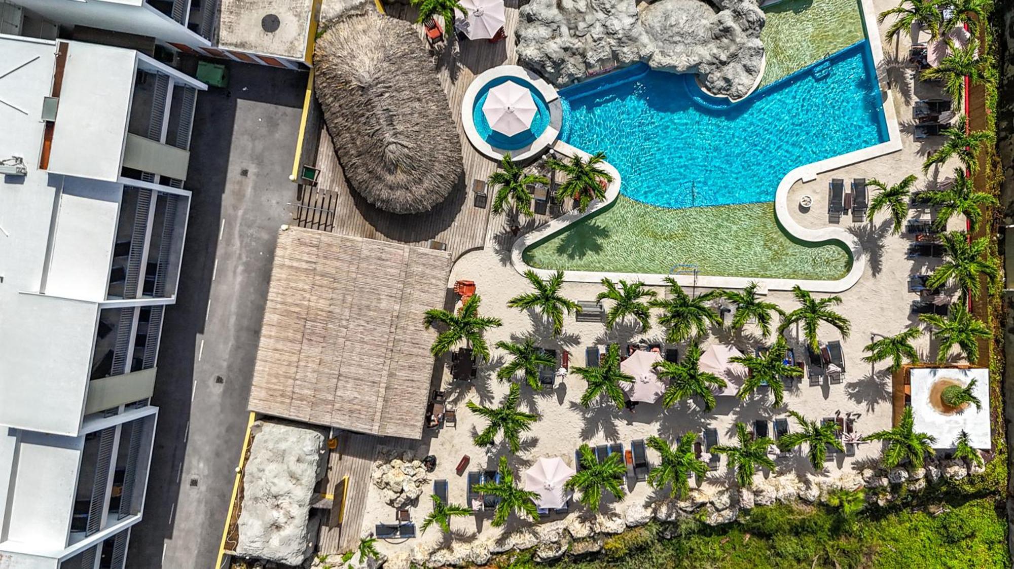 The Ritz Village (Adults Only) Вилемстад Екстериор снимка